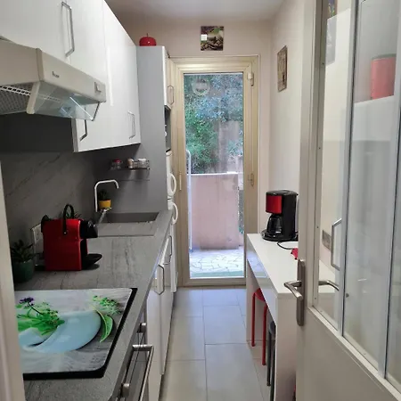 2 Pièces, Traversant, Clim, Wifi, Parking