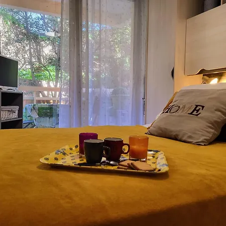 Appartement 2 Pièces, Traversant, Clim, Wifi, Parking