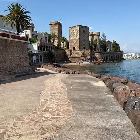 2 Pièces, Traversant, Clim, Wifi, Parking * Cannes